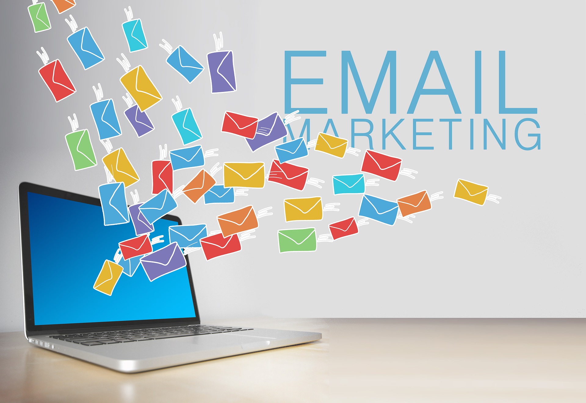 email marketing through laptop