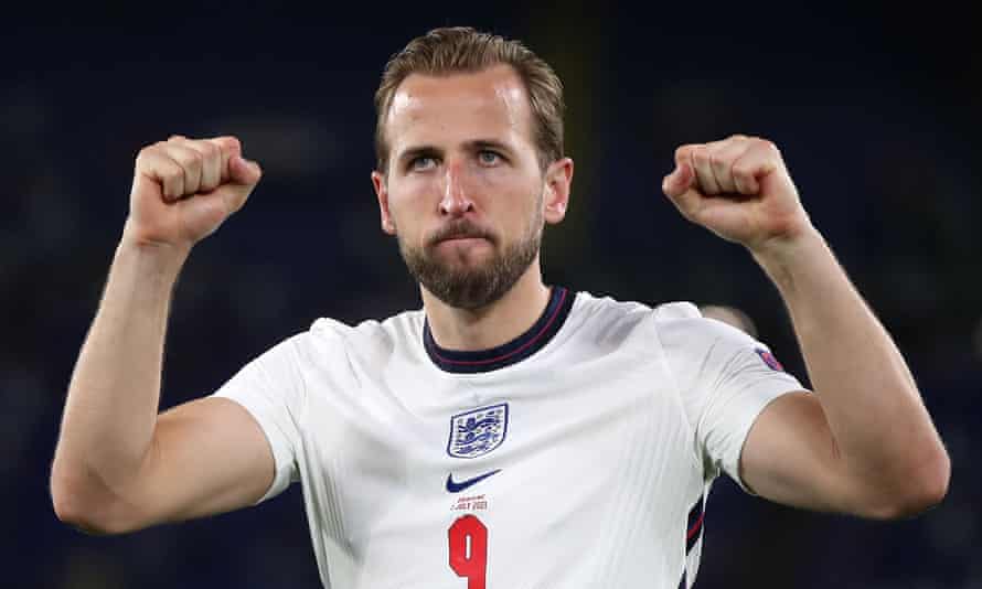 Tottenham's 'goal as a club' is to keep Harry Kane, Fabio Paratici reveals | Tottenham Hotspur | The Guardian