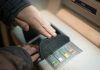 Waiting times cause bank customers a headache in the fight against fraud