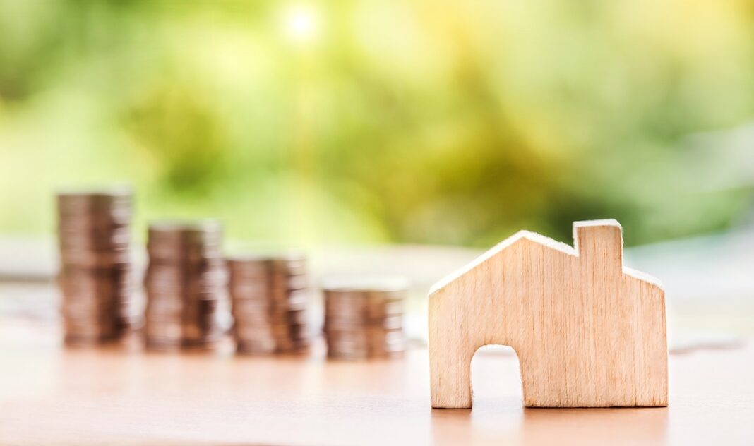 Photo by nattanan23 money, home, coin