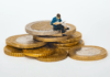7 Tips From Robert Kiyosaki’s Rich Dad, Poor Dad You Should Take to Heart