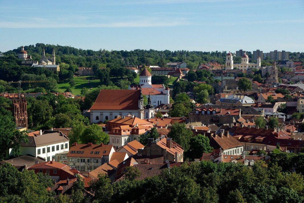 How to Open an Account in the Payment System in Lithuania