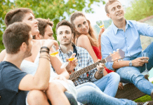 Aplicaciones y actividades ideales para conocer gente en tu ciudad