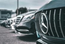 How a Car Leasing Plan Can Simplify Fleet Management a row of mercedes benz benz benz benz benz benz benz benz benz benz benz benz