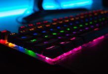 The Real Challenge of Shooting and Spotting Enemies in Arena Breakout Infinite black keyboard