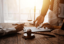 24/7 Legal Support Services That Help Families During Emergencies